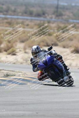 media/Oct-02-2025-Racers Edge (Thu) [[2c91cb6ab3]]/3-B Group/Session 3-Turn 16 (12pm)/